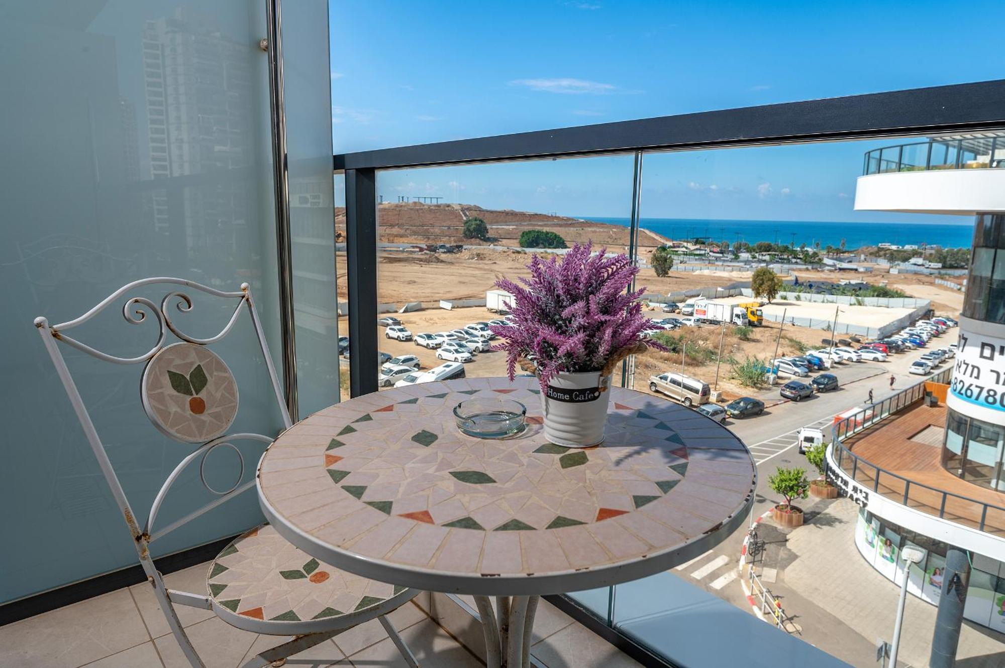 Hi-Yam Seaview Apartments & Suites - יש ממ"ד Bat Yam Oda fotoğraf